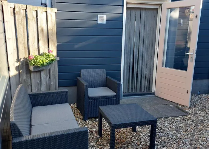 Vakantiewoning Met Terras Vlakbij Strand En Centrum